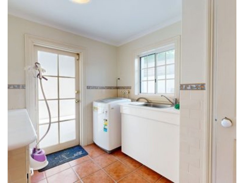 3 Joynt St, Hamilton QLD 4007