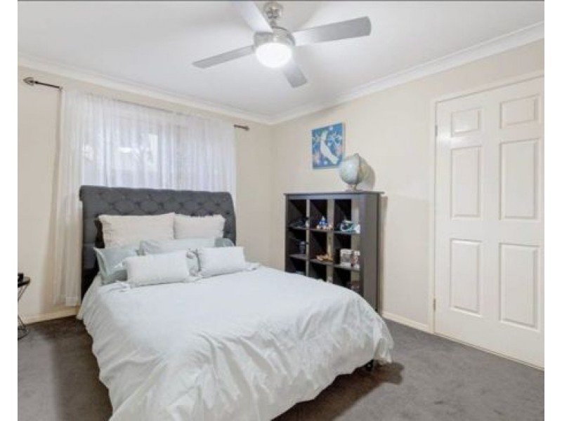 30 Lindfield St, Parkinson QLD 4115