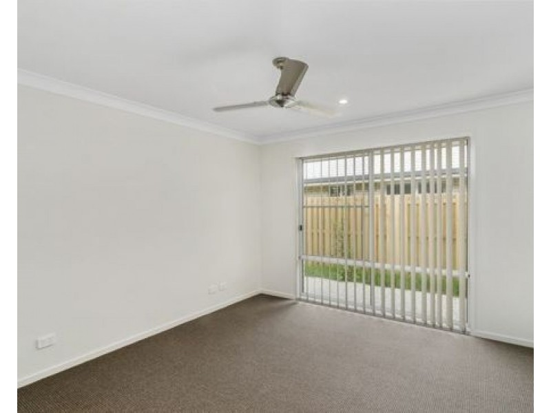 18 Vista Crescent, Pimpama QLD 4209