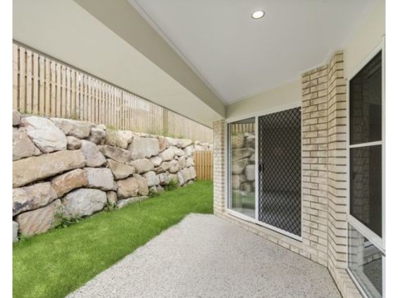 18 Vista Crescent, Pimpama QLD 4209