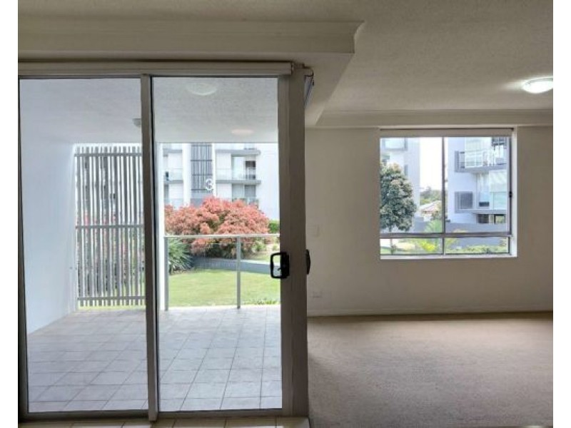 5204 12-14 Executive Dr, Burleigh Waters, Burleigh Waters QLD 4220