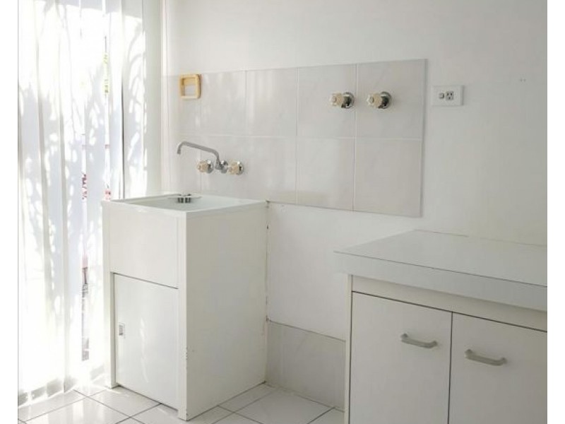 4 Mattes Place, Meadowbrook QLD 4131