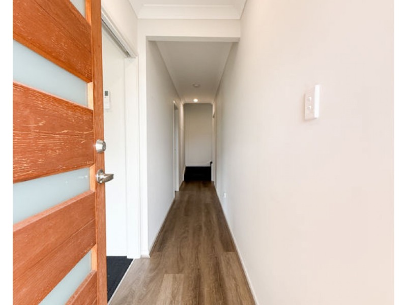 28 MIRAGE STREET, Brassall QLD 4305