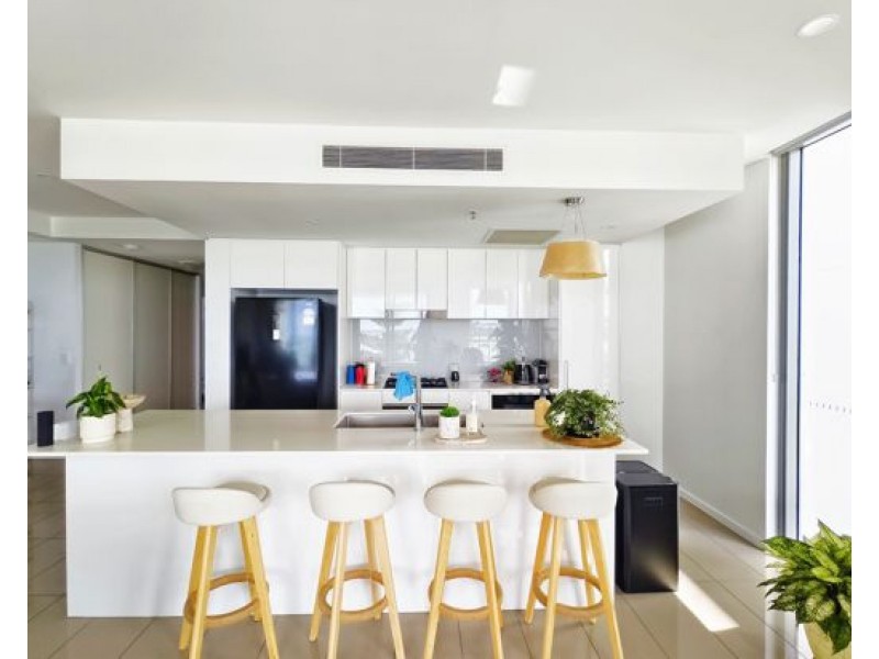 601/378 Marine Parade, Labrador QLD 4215