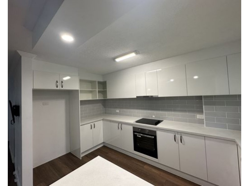 54/111 Markeri Street, Mermaid Waters QLD 4218