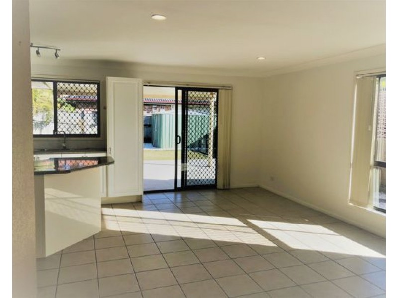 9 CAMBOOYA ST, Sunnybank Hills QLD 4109