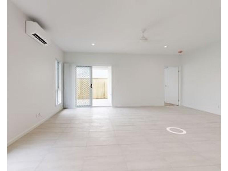 51 Samuel Street, Calamvale QLD 4116