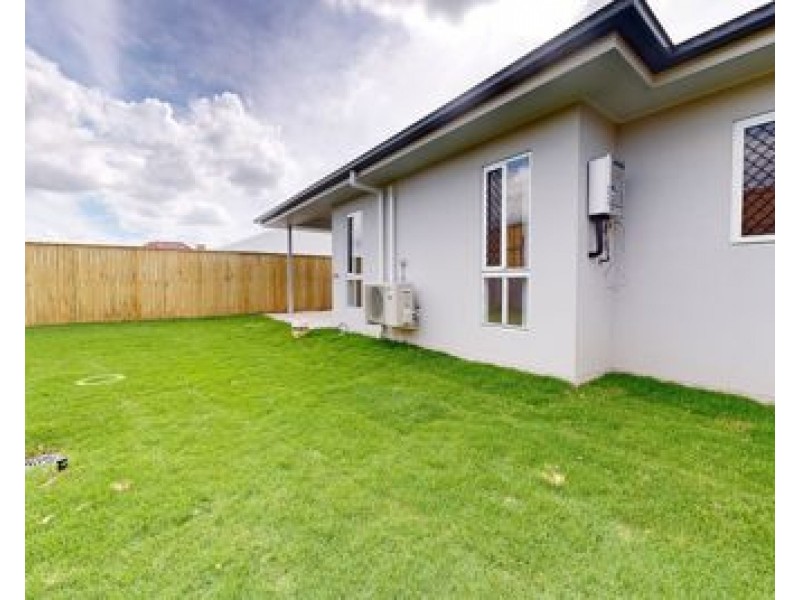 51 Samuel Street, Calamvale QLD 4116