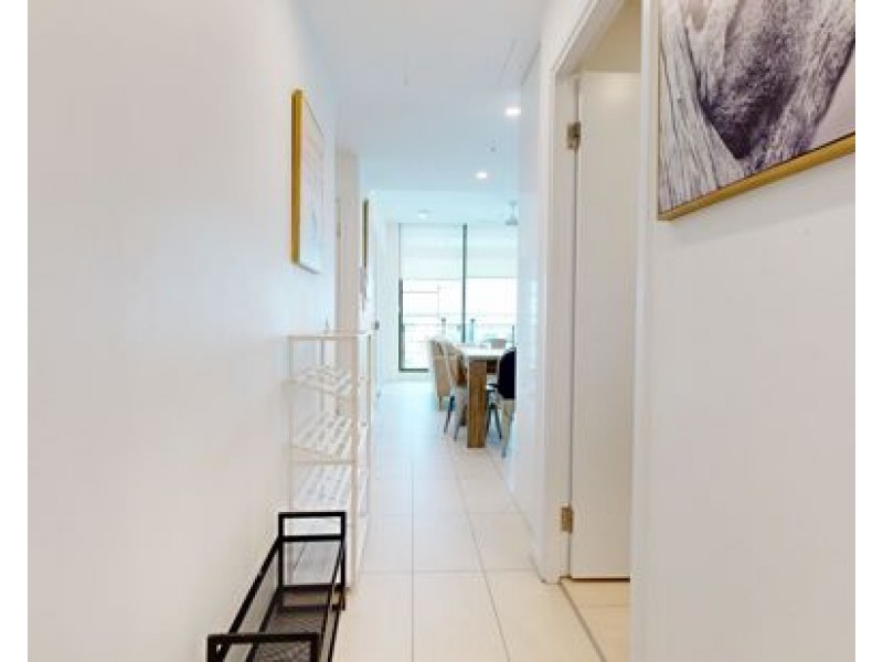 1701/1055 Ann St, Fortitude Valley QLD 4006