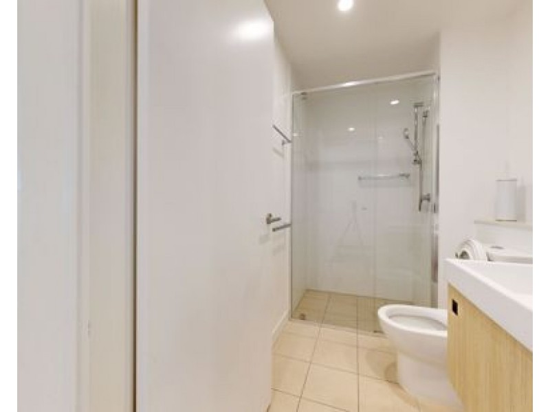 1701/1055 Ann St, Fortitude Valley QLD 4006