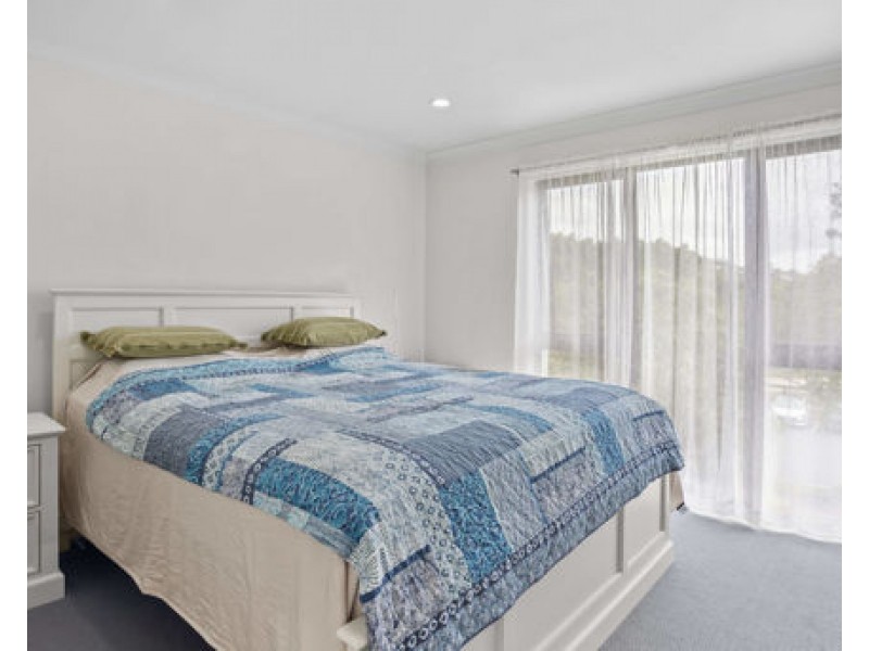 1/26 Hotham Drive, Pacific Pines QLD 4211