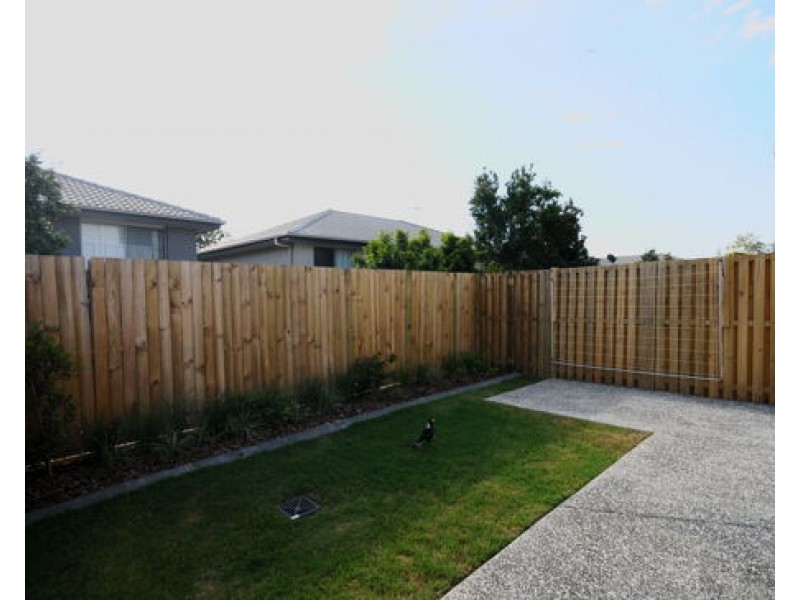 23 31 James Edward Street, Richlands QLD 4077