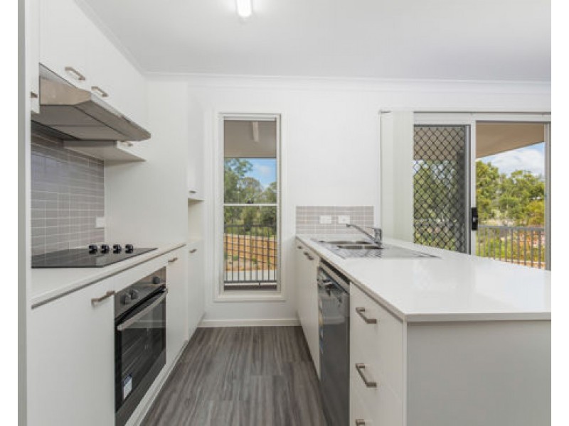 35/70 Clearwater street, Bethania QLD 4205