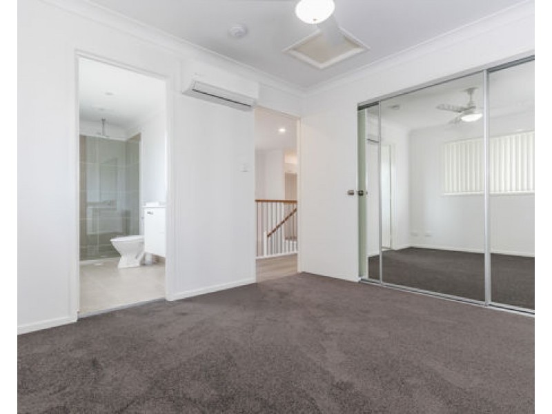 35/70 Clearwater street, Bethania QLD 4205