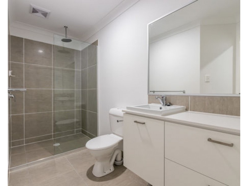 35/70 Clearwater street, Bethania QLD 4205