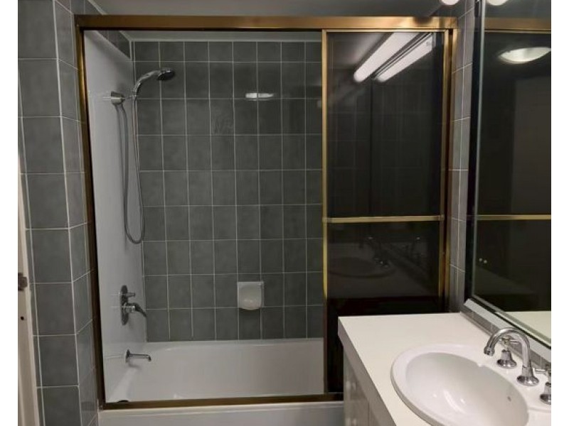 79/85 Old Burleigh Rd, Surfers Paradise QLD 4217