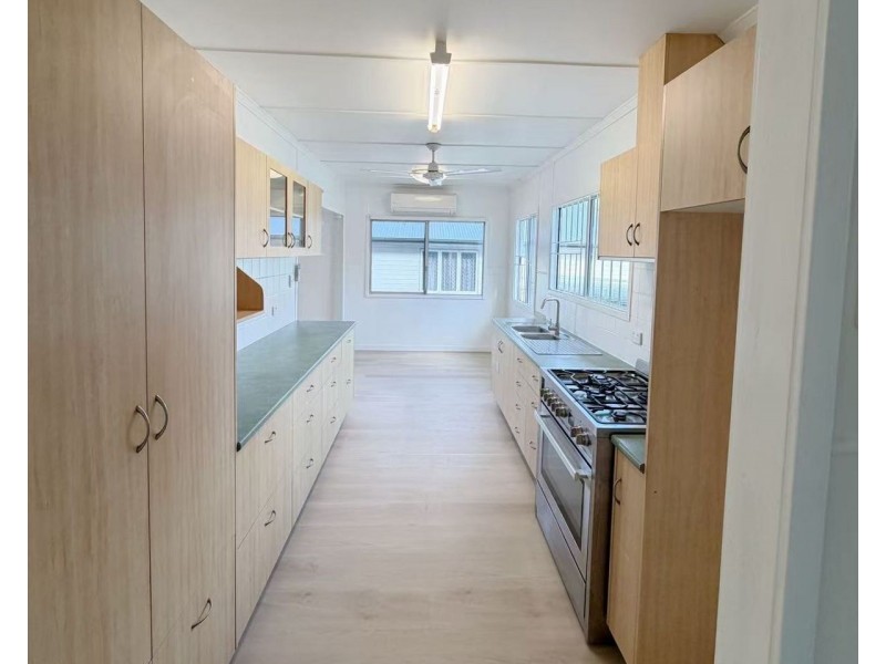 133 Wanda Road, Upper Mount Gravatt QLD 4122