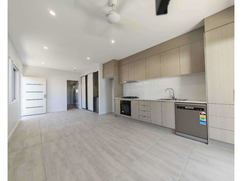 69B Blackstone Crescent, Ripley QLD 4306