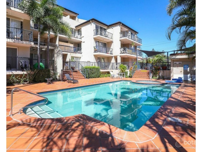 12/3 Sunset Boulevard, Surfers Paradise QLD 4217