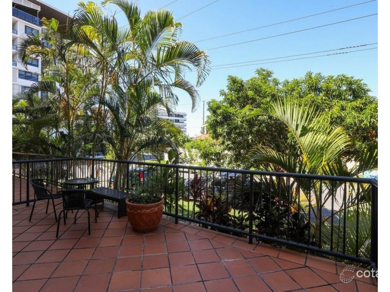 12/3 Sunset Boulevard, Surfers Paradise QLD 4217