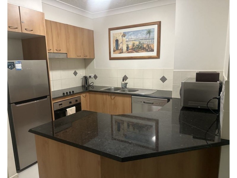 12/3 Sunset Boulevard, Surfers Paradise QLD 4217