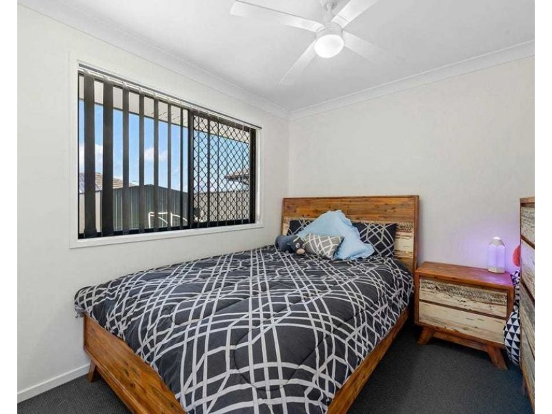 126 Campbell Dr, Mango Hill QLD 4509