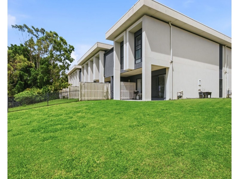 158 North Hill Drive, Robina QLD 4226