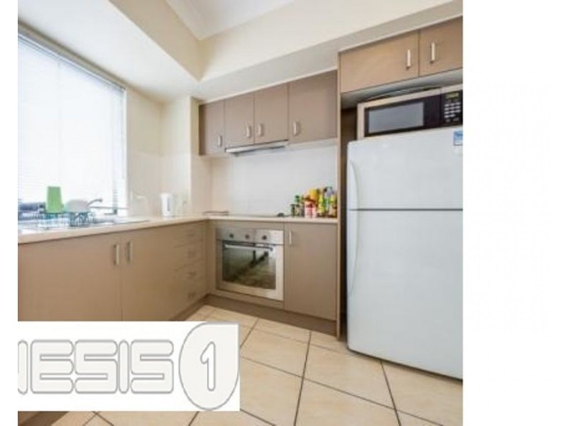 1 1848 Logan road, Upper Mount Gravatt QLD 4122