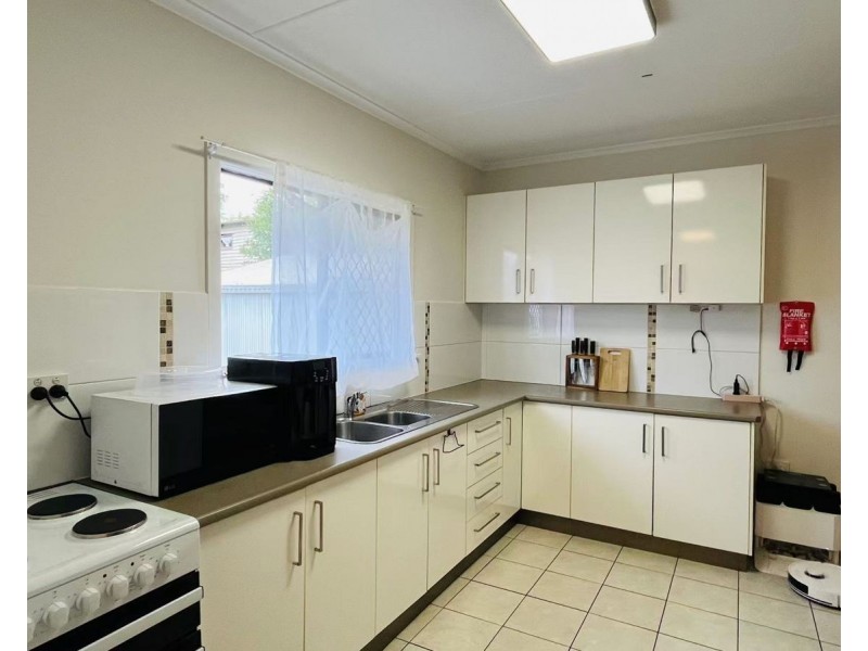 26 Balham Rd, Rocklea QLD 4106
