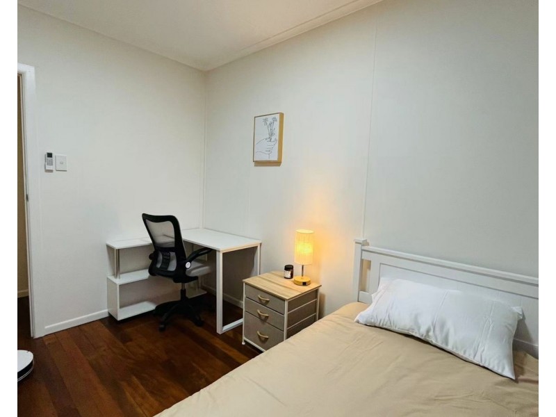 26 Balham Rd, Rocklea QLD 4106