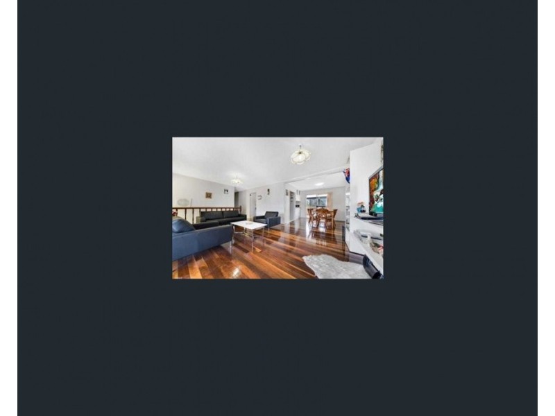 41 Law Street S, Redbank QLD 4301