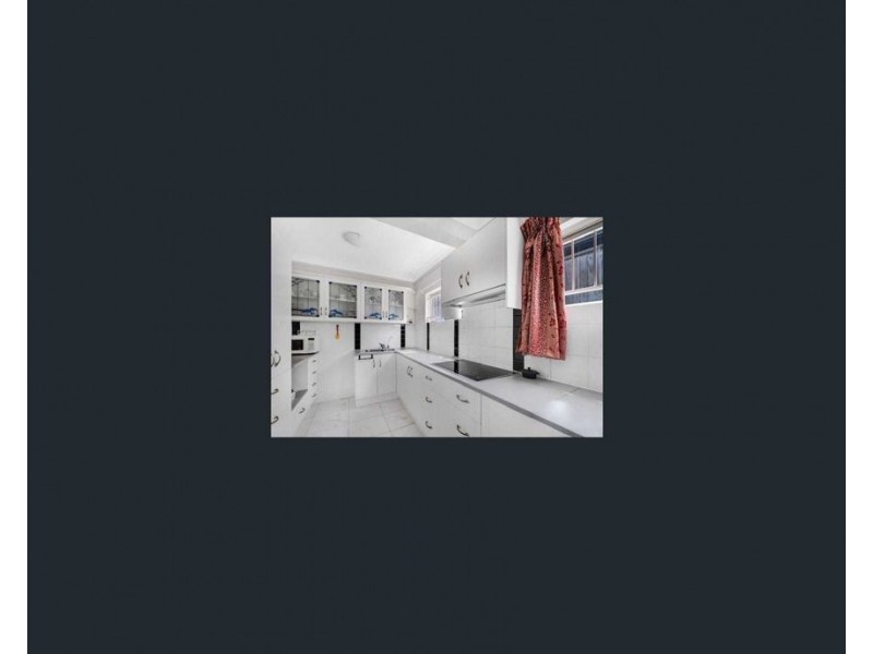 41 Law Street S, Redbank QLD 4301