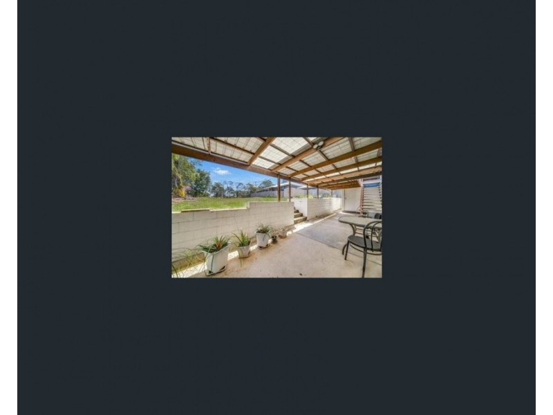 41 Law Street S, Redbank QLD 4301