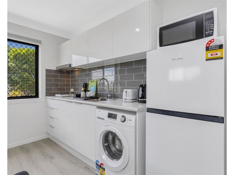 Room 5/27 Lynton Street, Upper Mount Gravatt QLD 4122