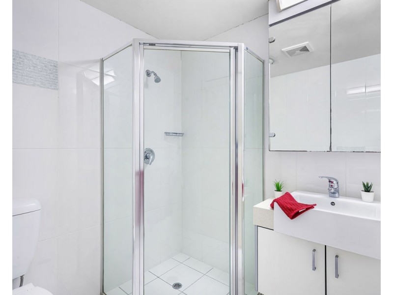 1105 / 3 Main Street, Varsity Lakes QLD 4227