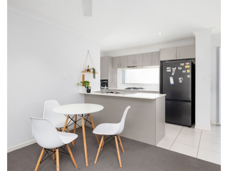 Unit 8 1 lavender Drive, Griffin QLD 4503