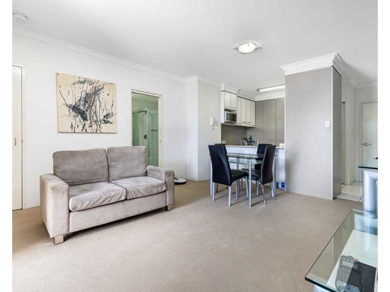 1004 & 1004A / 3 Main Street, Varsity Lakes QLD 4227