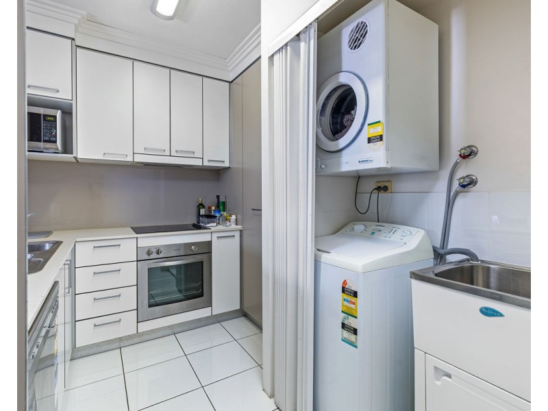 1004 & 1004A / 3 Main Street, Varsity Lakes QLD 4227