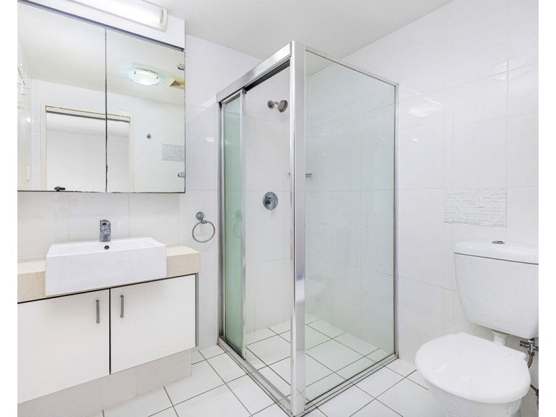 1004 & 1004A / 3 Main Street, Varsity Lakes QLD 4227