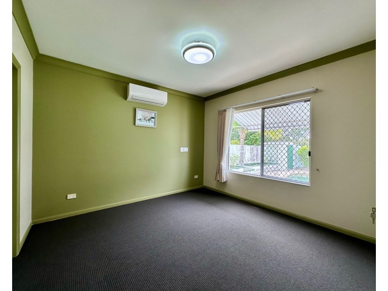 35 Port Jackson Boulevard, Clear Island Waters QLD 4226