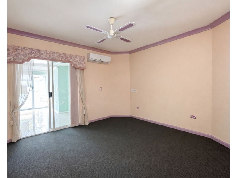 35 Port Jackson Boulevard, Clear Island Waters QLD 4226