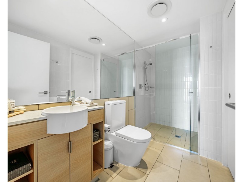 2903/2663 Gold Coast Highway, Broadbeach QLD 4218