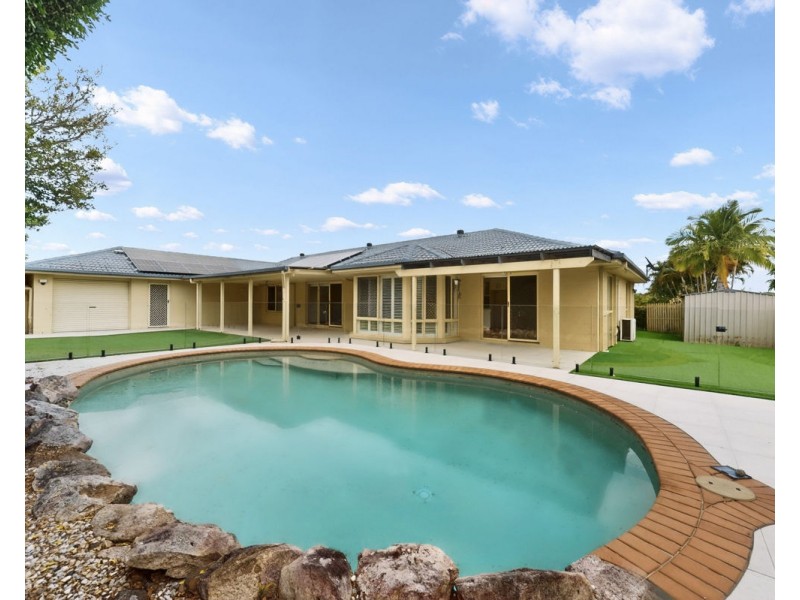 16 Hamersley Pl, Parkinson QLD 4115