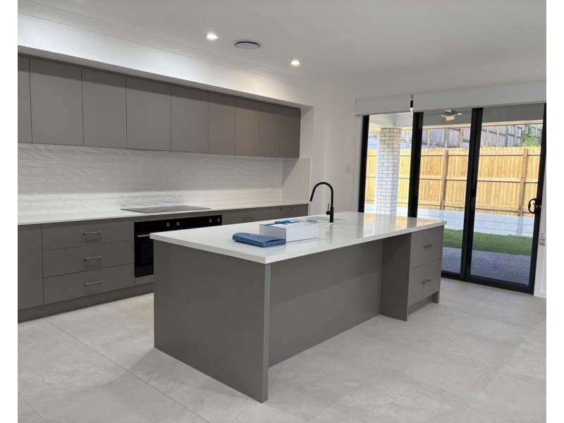 27 Neiwand Street, Calamvale QLD 4116