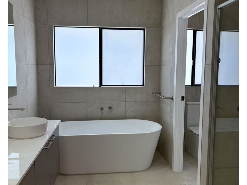 27 Neiwand Street, Calamvale QLD 4116