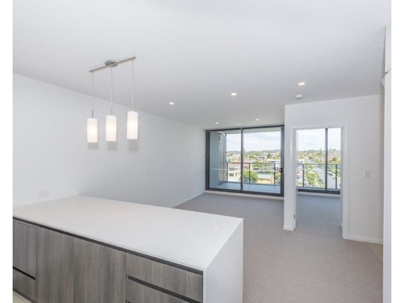 20907/300 Old Cleveland Road, Coorparoo QLD 4151