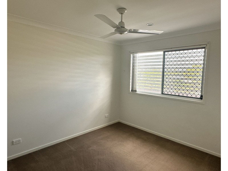 9/238 Young Road, Narangba QLD 4504