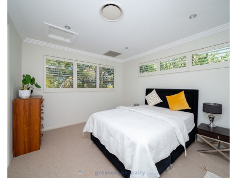 34 Buccaneer Way, Coomera Waters QLD 4209