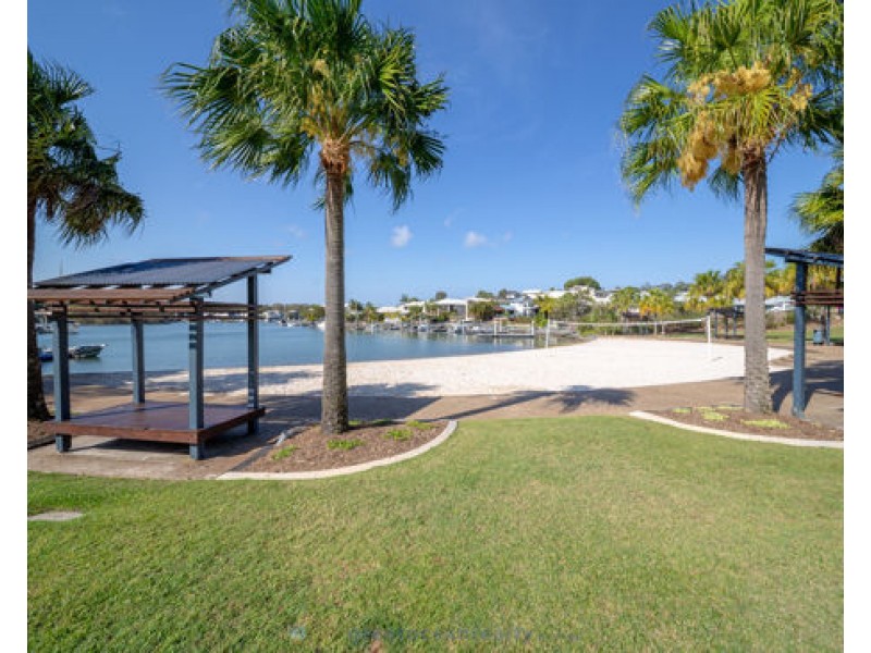 34 Buccaneer Way, Coomera Waters QLD 4209