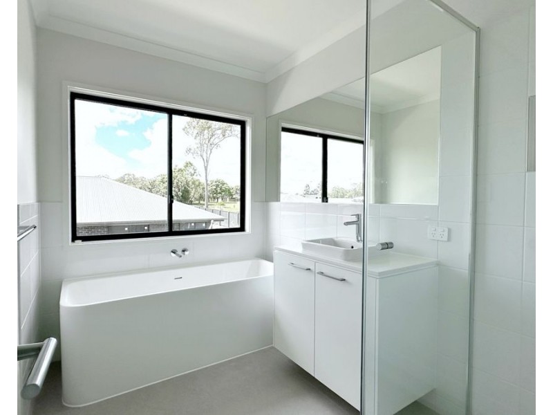 1/34 Walker Street, Park Ridge QLD 4125